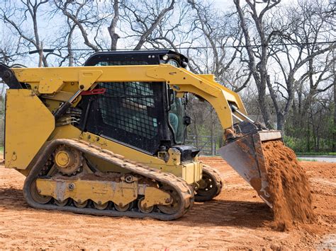 average hours per gallon on skid steer|skid steer operator cost.